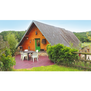 vu-chalet-ext1-gites-fontaine-secrete-orne.png